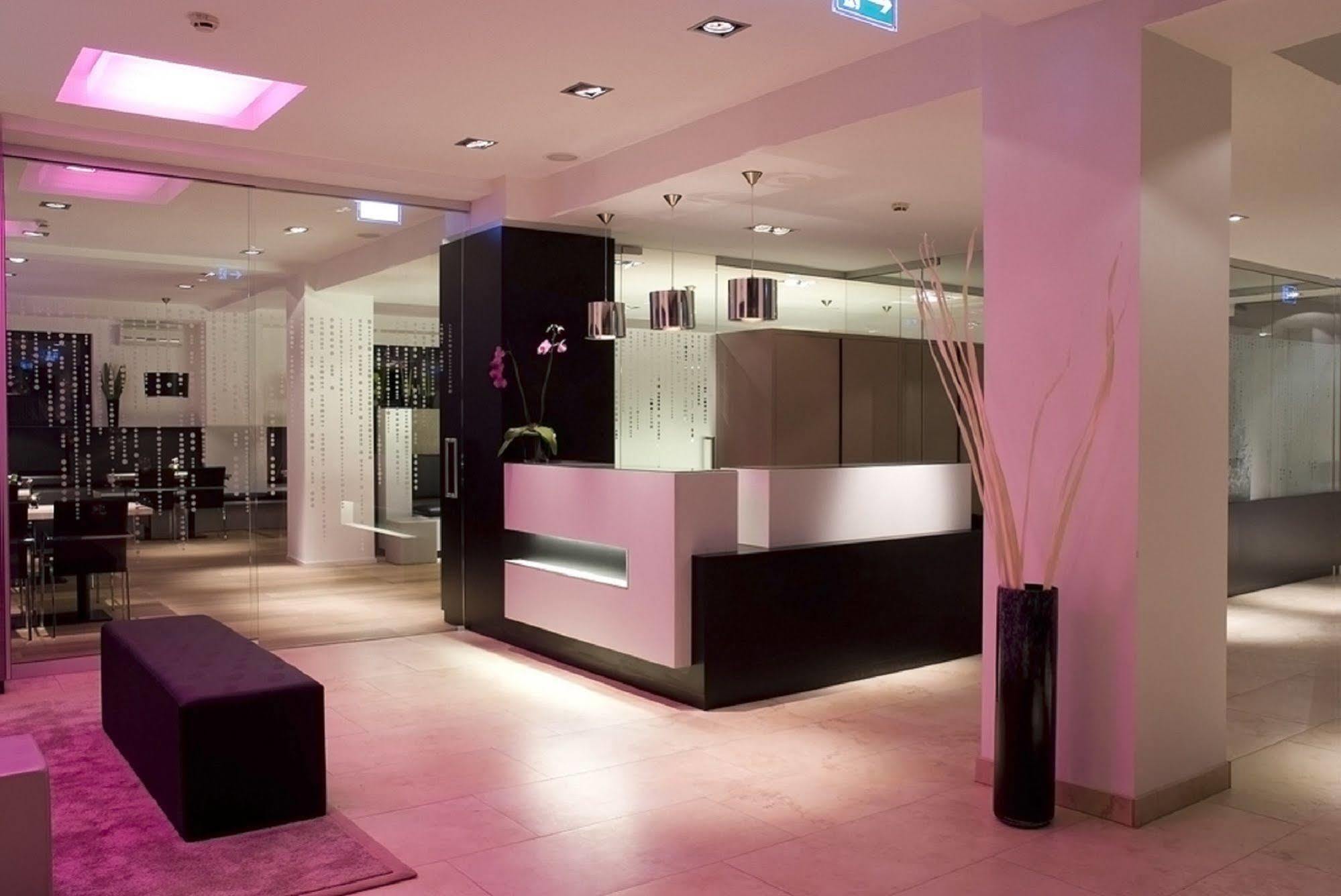 Pearl Design Hotel - Frankfurt City Frankfurt am Main Exteriör bild