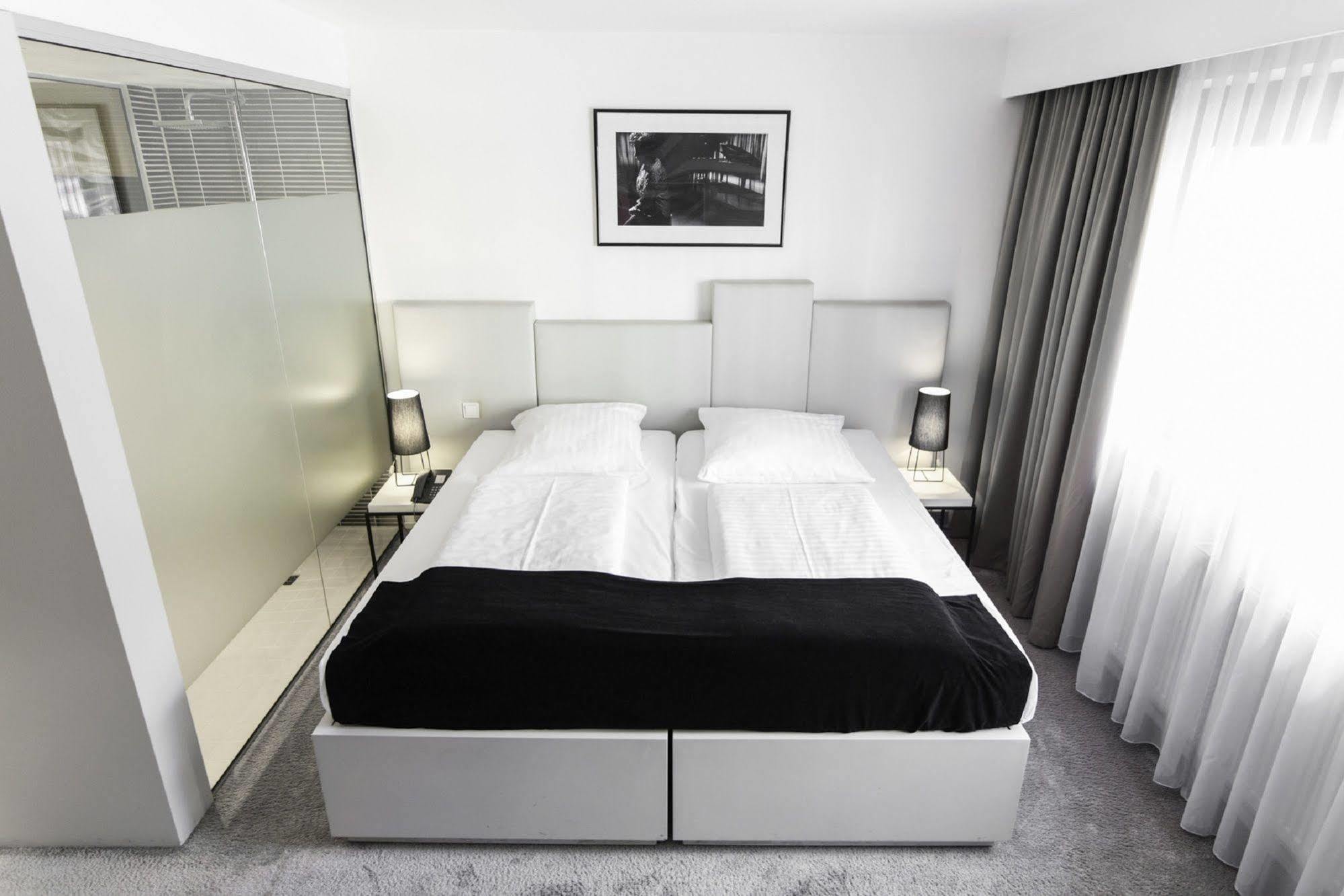 Pearl Design Hotel - Frankfurt City Frankfurt am Main Exteriör bild